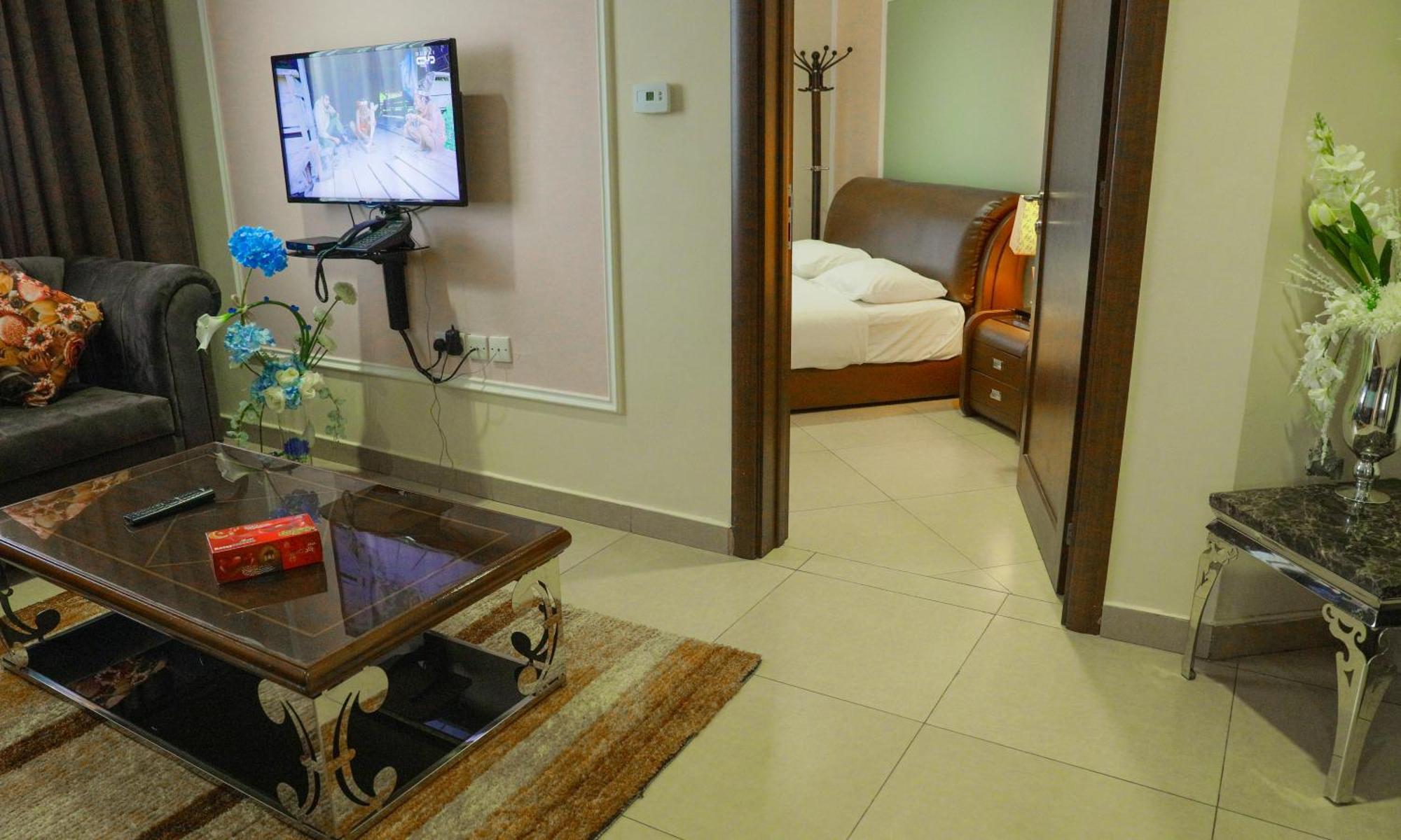 Laguna Hotel Suites Kuwait City Esterno foto