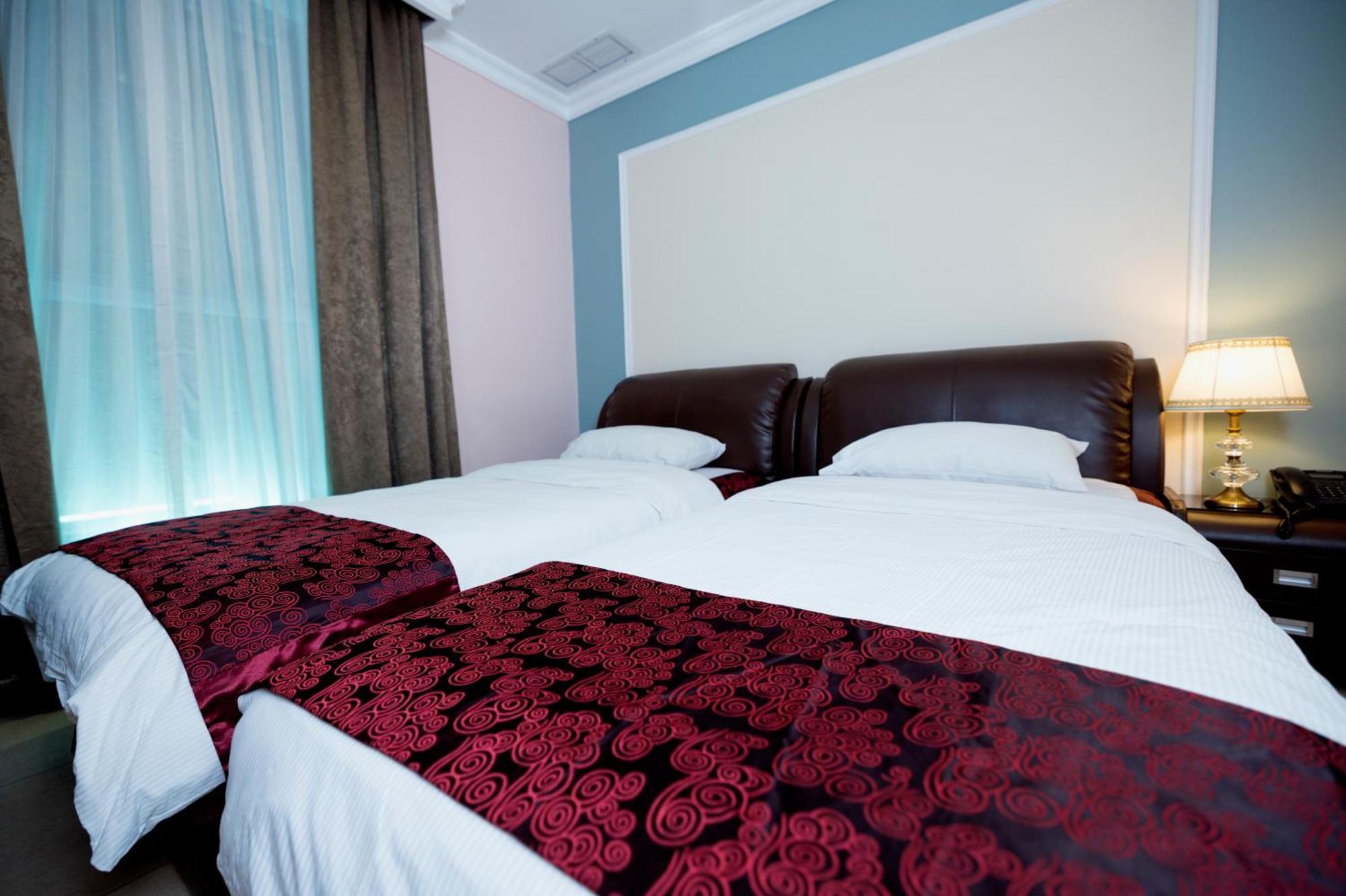 Laguna Hotel Suites Kuwait City Esterno foto