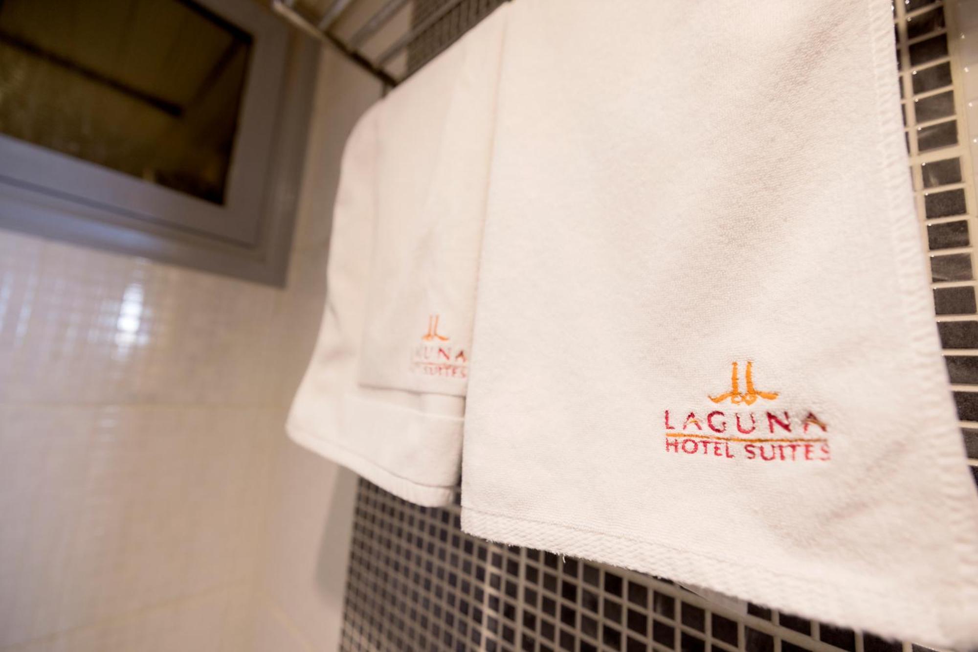 Laguna Hotel Suites Kuwait City Esterno foto