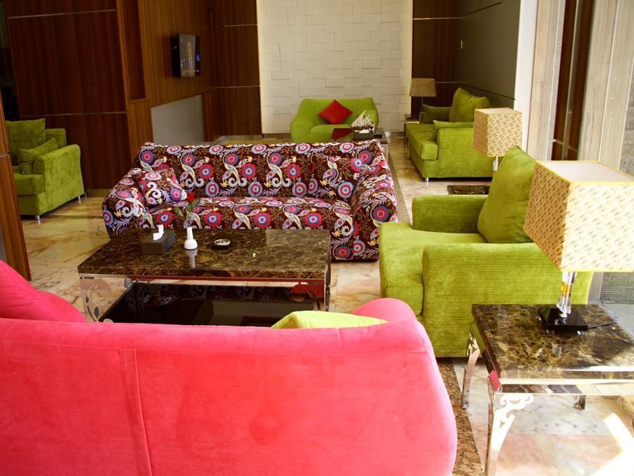 Laguna Hotel Suites Kuwait City Esterno foto